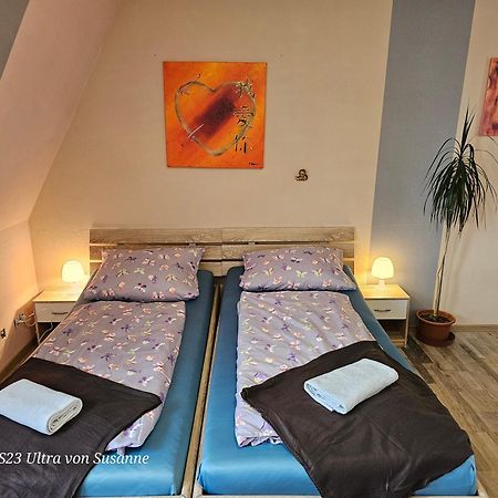 Gemuetl Wohnung Mit Blick Auf Den Hafen Bremerhaven Exterior foto