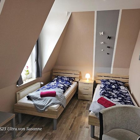 Gemuetl Wohnung Mit Blick Auf Den Hafen Bremerhaven Exterior foto