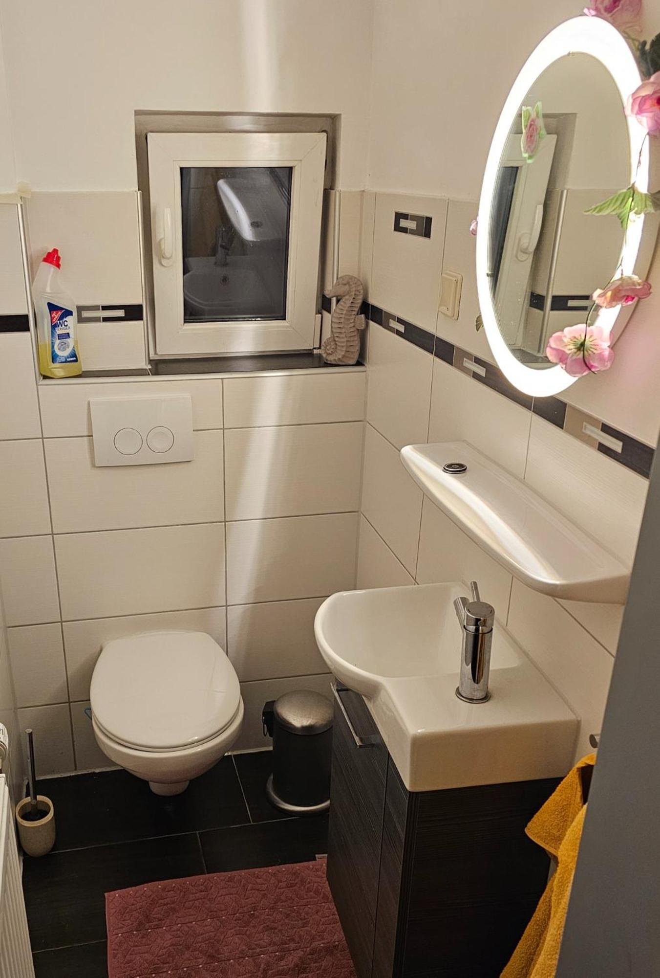 Gemuetl Wohnung Mit Blick Auf Den Hafen Bremerhaven Exterior foto